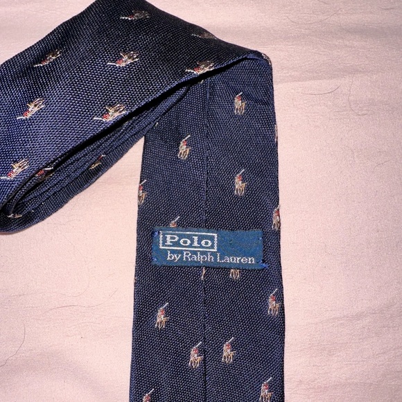 Ralph Lauren Tie - Picture 3 of 3